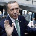 Erdogan dice que las mujeres sin hijos "niegan su feminidad" y tienen una "vida incompleta"