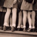 Las escuelas británicas tendrán uniformes sin género definido: faldas para los niños y pantalones para las niñas (eng)