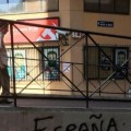 Atacan la sede del Partido Comunista de Madrid con pintadas fascistas y pedradas