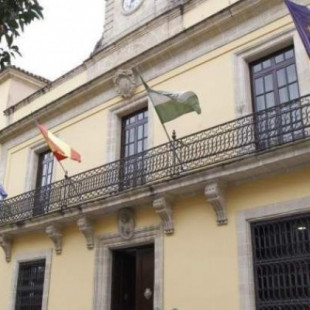 El Ayuntamiento de Jerez expedienta a dos representantes sindicales por no acudir al trabajo en 15 años