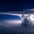 Pilotos capturan increíbles fotos de una tormenta a 11 kilómetros sobre el Océano Pacífico [ENG]