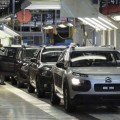 Peugeot manda a casa a 1.311 personas de su planta de Madrid por falta de trabajo
