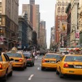 Uber: las licencias de taxi en Nueva York se desploman