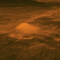 Se observa actividad volcánica reciente en Venus