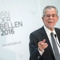 Van der Bellen vence al derechista Hofer en Austria segun los primeros sondeos