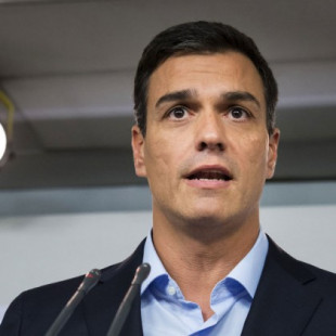 Sánchez arrasa a Díaz por cuatro a uno entre los votantes socialistas