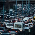 Barcelona ofrecerá transporte público gratis a cambio de dejar tu coche viejo contaminante (CAT)