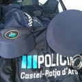 Detenido en Osona por llevar en su vehículo varios uniformes policiales