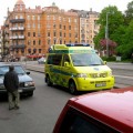 Las ambulancias suecas se hacen oír: avisarán de su paso irrumpiendo en la reproducción de música de los coches