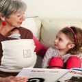 Suecia dará un sueldo a las abuelas que cuiden de sus nietos de lunes a viernes