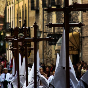 En silencio, España se ha convertido en una de las naciones menos religiosas de Europa