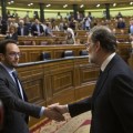 El PSOE ayuda a PP y Ciudadanos a tumbar la derogación de la Ley Montoro
