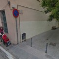 Multan a una vecina de Mataró con 200 euros por ir con un cochecito de bebé por la calzada