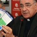 El obispo de Canarias indigna a las víctimas de Spanair al equiparar su dolor con el que le provoca una drag queen