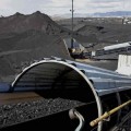 China llama "egoísta" a Estados Unidos después de que Trump busque recuperar el carbón