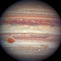 Júpiter se viste de espirales en esta foto captada por Hubble