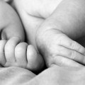 La justicia británica autoriza retirar el soporte vital a un bebé contra la voluntad de los padres