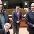 Las bambalinas de la alta política contadas por un forastero prodigioso: Yanis Varoufakis