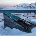 El almacén de semillas del Ártico sufre una inundación por el derretimiento del permafrost (Eng)
