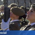 Un juez busca cámaras ocultas en duchas y habitaciones de mujeres soldado en Zaragoza