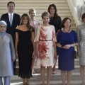 El marido del primer ministro de Luxemburgo entre las primeras damas de la OTAN