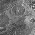 El misterio de los escasos volcanes en Venus (ENG)
