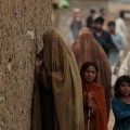 Condenan a morir lapidada por adulterio a una joven que fue violada a punta de pistola en Pakistán