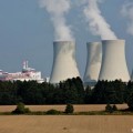 Una planta de energia nuclear checa organiza un concurso de bikini para seleccionar interinas [ENG]