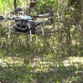 Drones (quadcopters) inteligentes que encuentran su camino sin ayuda humana y sin GPS   [eng]