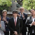 Puigdemont anula su agenda de mañana para remodelar su Gobierno