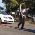 Un vehículo se salta un control policial y atropella a tres Mossos en la Diagonal, dándose a la fuga [CAT]