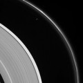 La misión Cassini llega a su fin sumergiéndose entre Saturno y sus anillos interiores