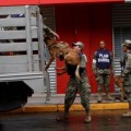 Asaltan caravana para víctimas de sismo en México y violan a voluntaria