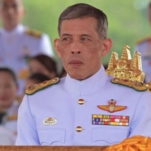 Tailandia prohíbe los programas de entretenimiento de la TV en todo el mes de octubre