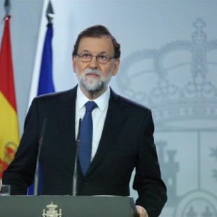 El Gobierno advierte a Puigdemont que "no va a negociar ninguna ilegalidad"