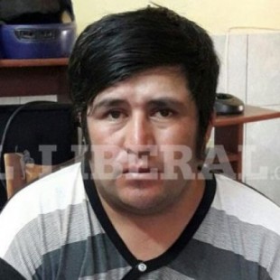 Mató a hachazos a su madre y a su hermano al ser descubierto violando a su sobrina (Argentina)