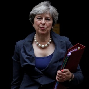 Londres se asoma a un brexit caótico tras 5 rondas negociadoras fallidas