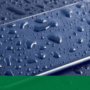 FACUA denuncia a Apple por publicidad engañosa con su iPhone 8 "resistente al agua"