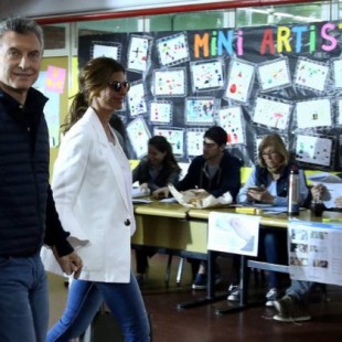 Mauricio Macri logra una victoria aplastante en Argentina