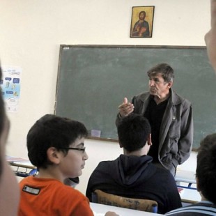 Compromís pide explicaciones al PP por "pagar ilegalmente a maestros de Religión sin dar clases"
