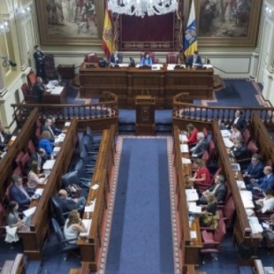 5.130 euros de dietas por debatir sobre la pobreza en el Parlamento de Canarias