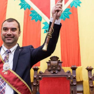 El alcalde de Terrassa dimite y se da de baja del PSC
