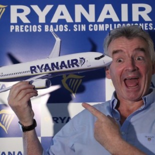 La plantilla de Ryanair en España se une para frenar las prácticas laborales de la ‘low cost’