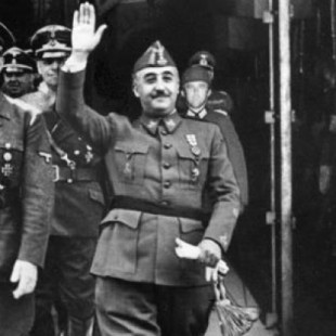 El Gobierno admite que no puede ilegalizar la Fundación Francisco Franco
