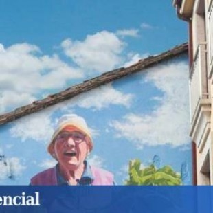 El artista que convierte a las abuelas gallegas en superheroínas de 15 metros