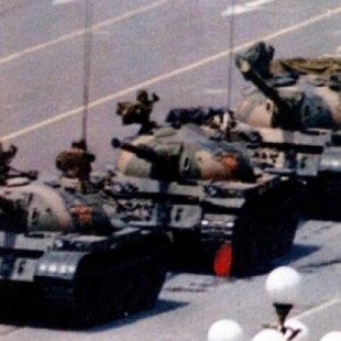Un documento desclasificado eleva hasta 10.000 los muertos en la matanza de la plaza de Tiananmen