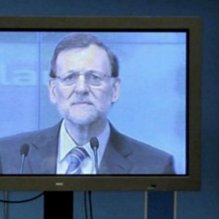 Rajoy critica el intento de Puigdemont de presidir “a través de un plasma”