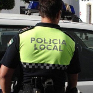 Denuncian a la Policía Local de Santander por actuación “desproporcionada” al multar a dos personas con perros sueltos