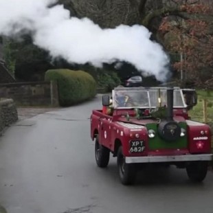 Una genial locura: instala un motor de vapor construido a mano en su Land Rover Defender clásico