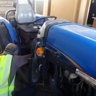 Recuperan en Jumilla un tractor robado en 2014 que competía en carreras 4x4